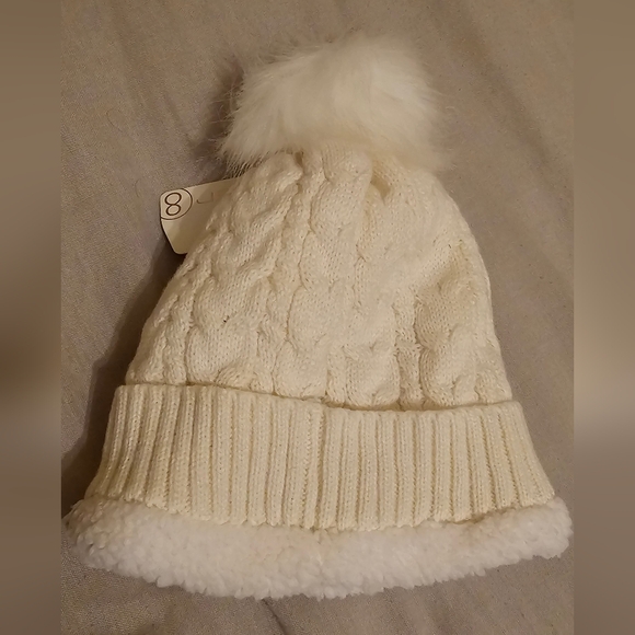 Layer 8 Cream Cable Knit Pom Pom Beanie Adult One Size Fits All NWT - Picture 4 of 6